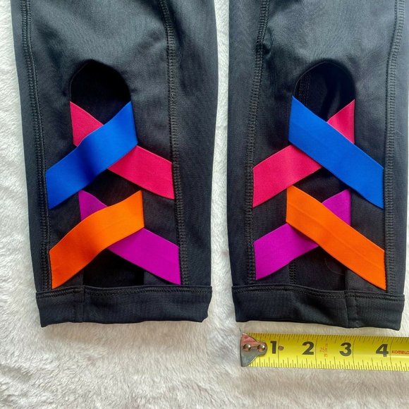 Fila Leggings - Black - Sport - XS - Capri - Key Pocket - Drawsting - Lowrise - Picture 2 of 9